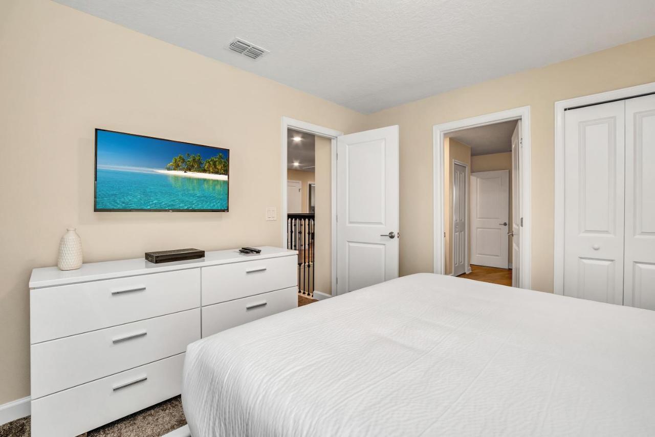 Wprivate Pool & Game Near Holiday home Kissimmee